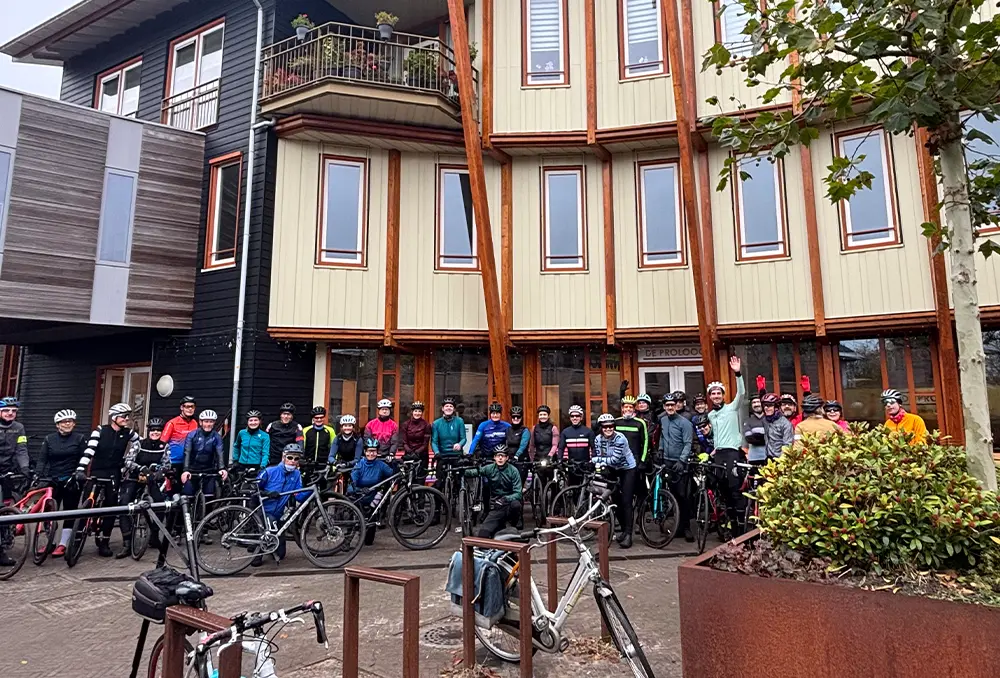 Rudi Rides community groep bij seizoensafsluiting 2024