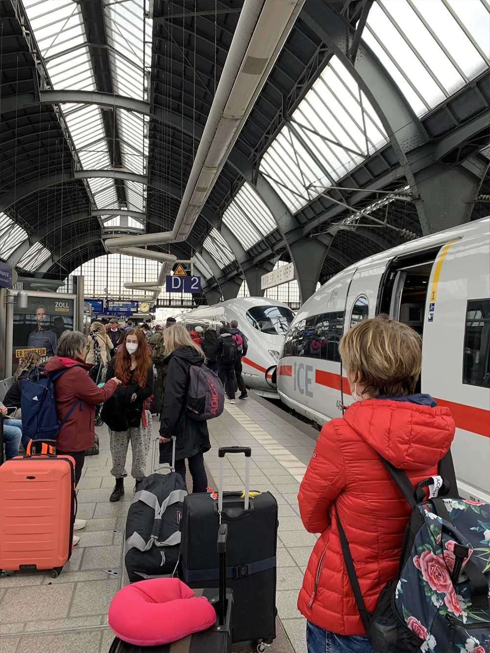 Mensen op Basel SBB