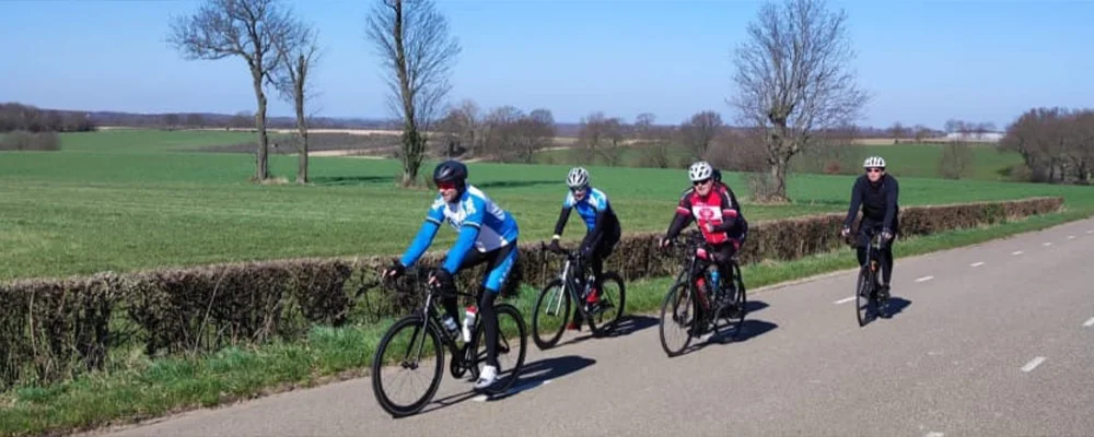 Ideaal om het seizoen op de fiets te beginnen in Limburg met een groep fietsliefhebbers